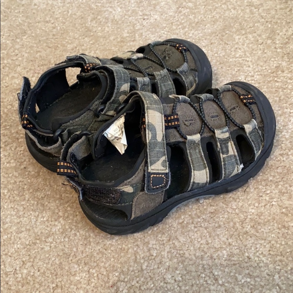 Cherokee Water shoes